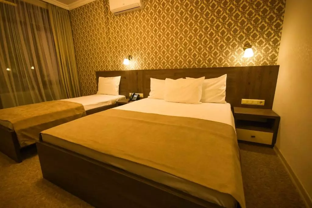 Old Garden Hotel Batumi